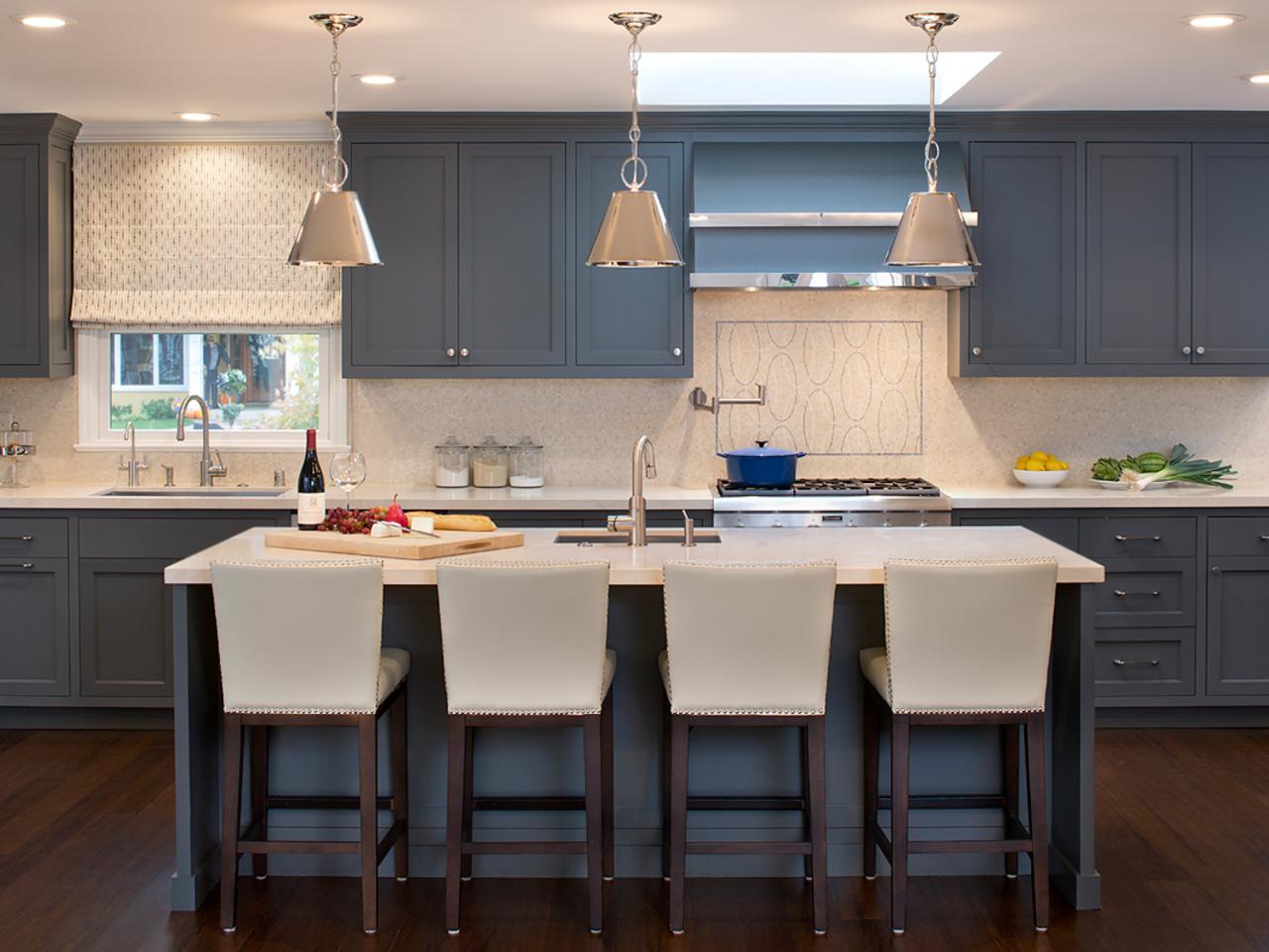 How to choose the most comfortable kitchen island chairs TechEnormous